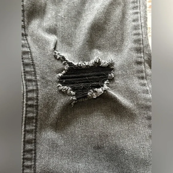 Women’s Seven7 Distressed Denim High Rise Skinny Jeans - Picture 11 of 15